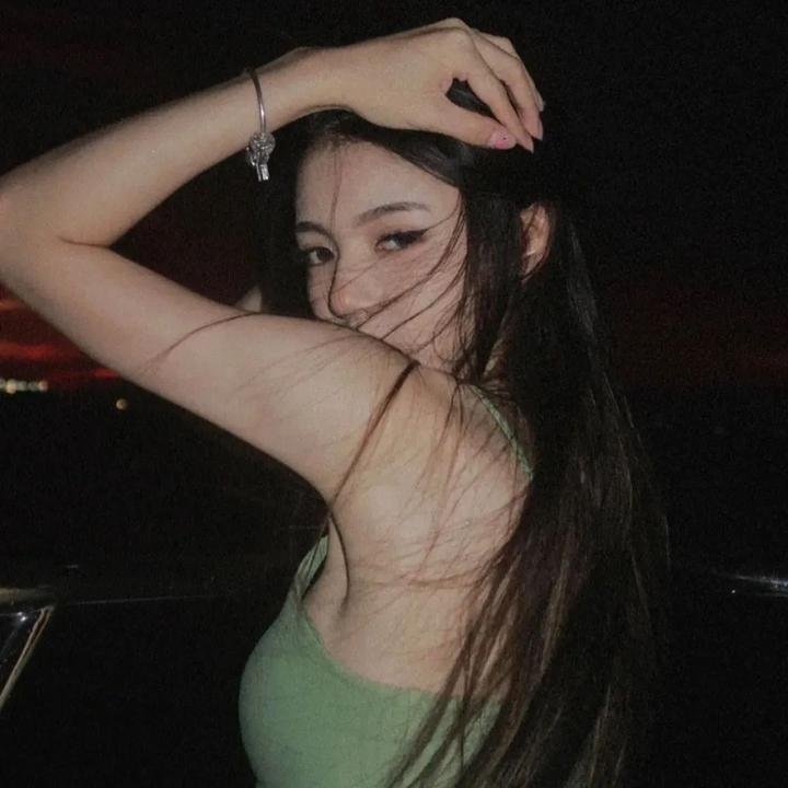 一个布袋八个头